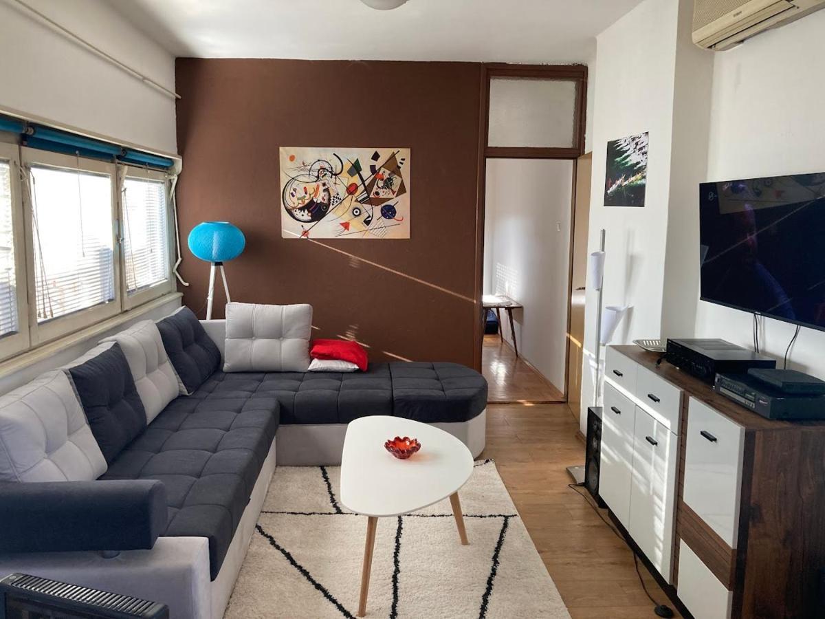 Penthouse Stan 80M2, Terasa 36M2, Garaza... Centar Banja Luke - Gradski Park Banja Luka Kültér fotó
