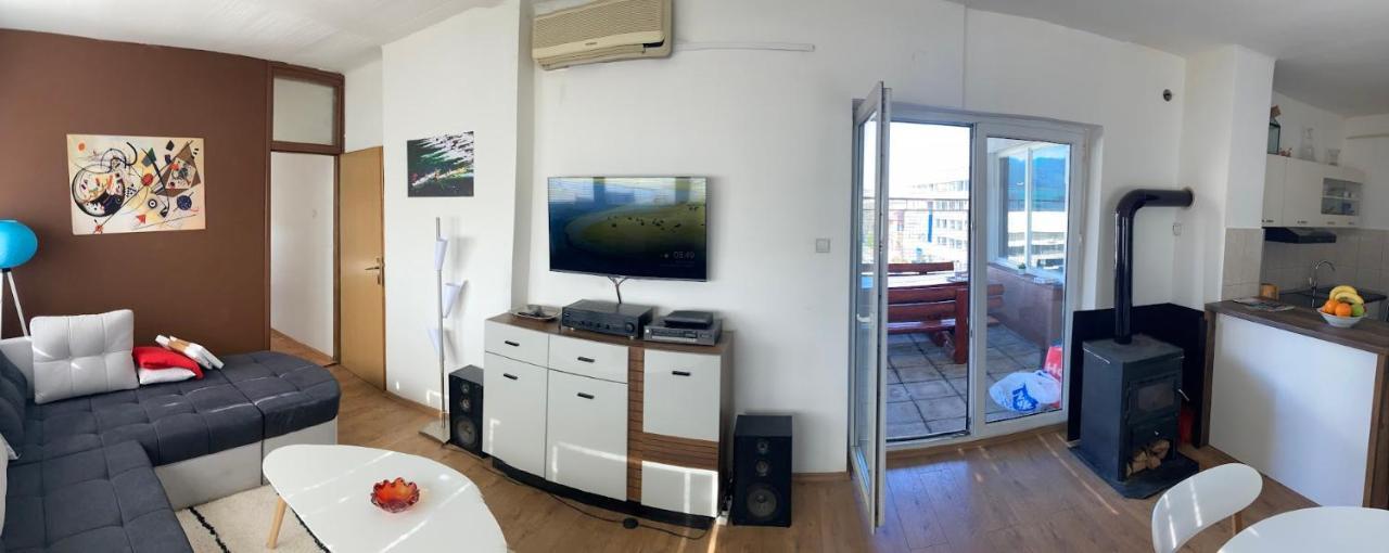 Penthouse Stan 80M2, Terasa 36M2, Garaza... Centar Banja Luke - Gradski Park Banja Luka Kültér fotó